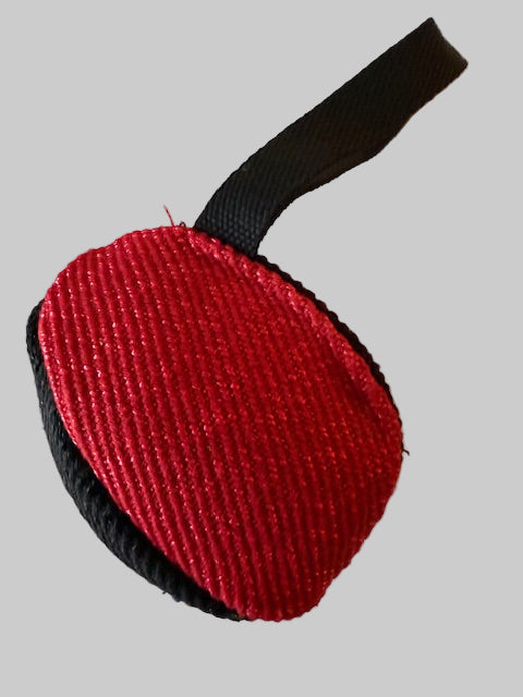Oval träningsboll med hantag